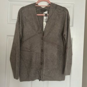 Barefoot dreams cable button cardi